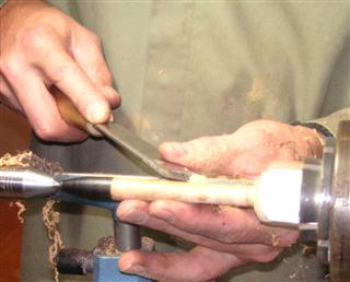 Phil uses a skew from start to finish when making his pens